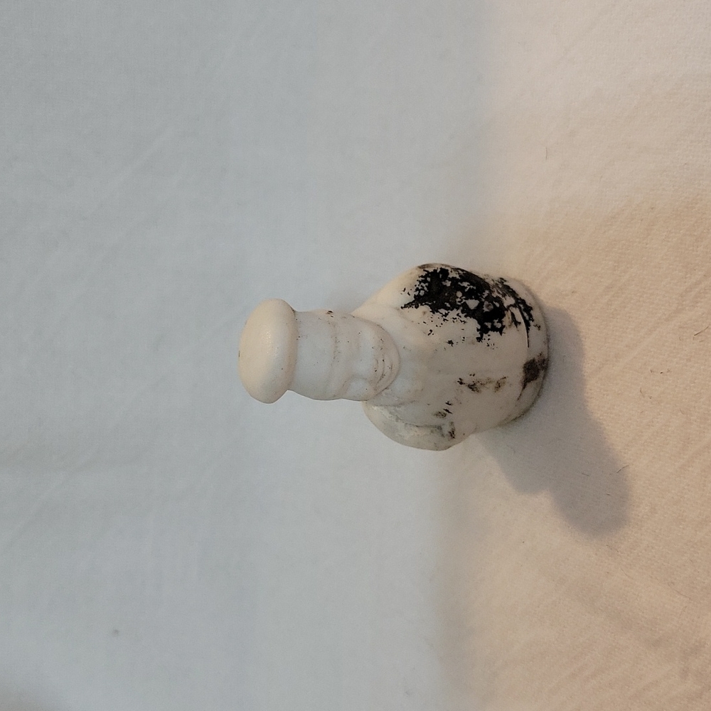 Vintage black americana, chef "thimble?"